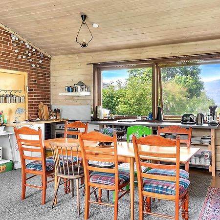 Hjelmeland Hostel Nokling エクステリア 写真