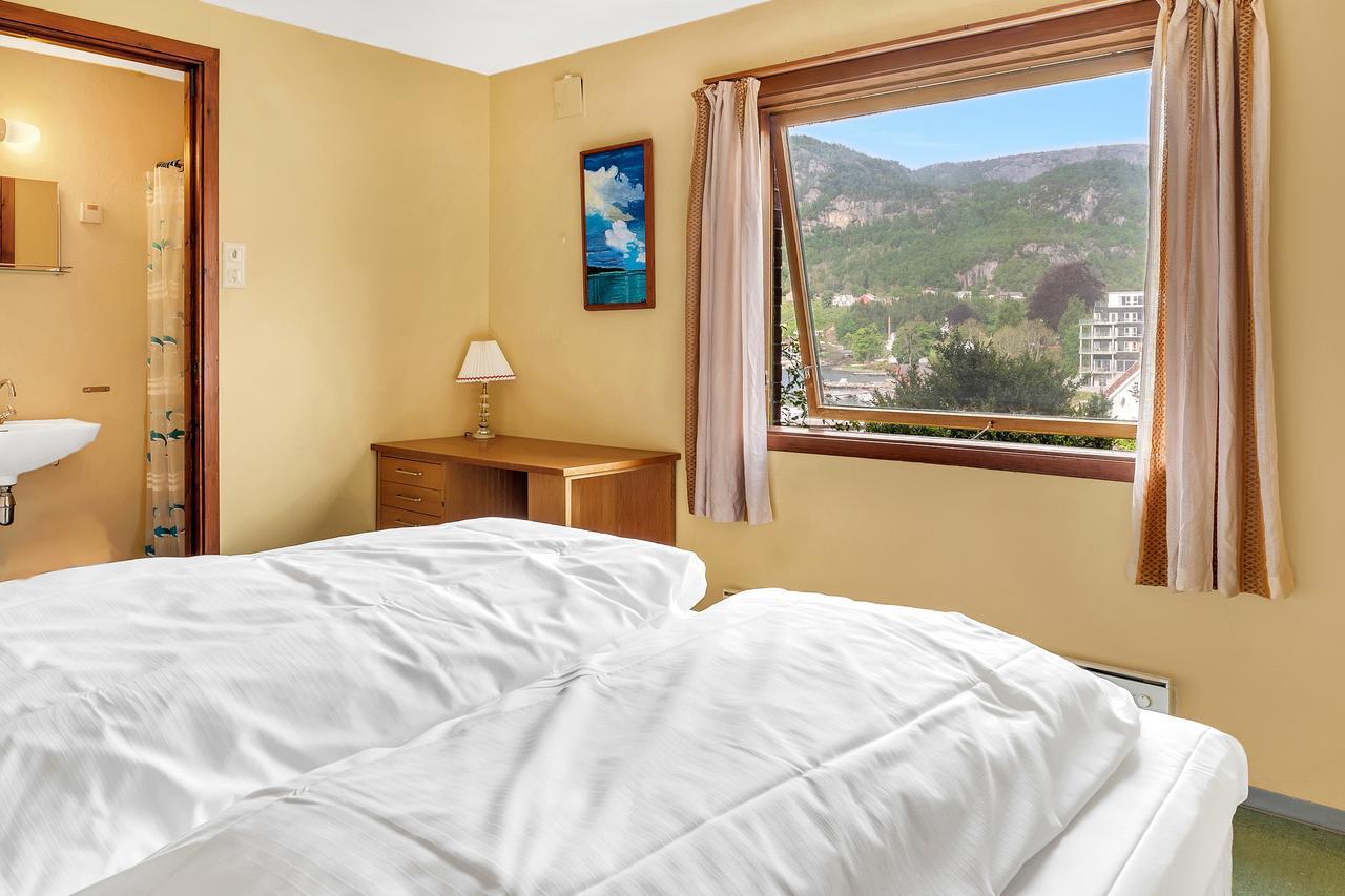 Hjelmeland Hostel Nokling エクステリア 写真
